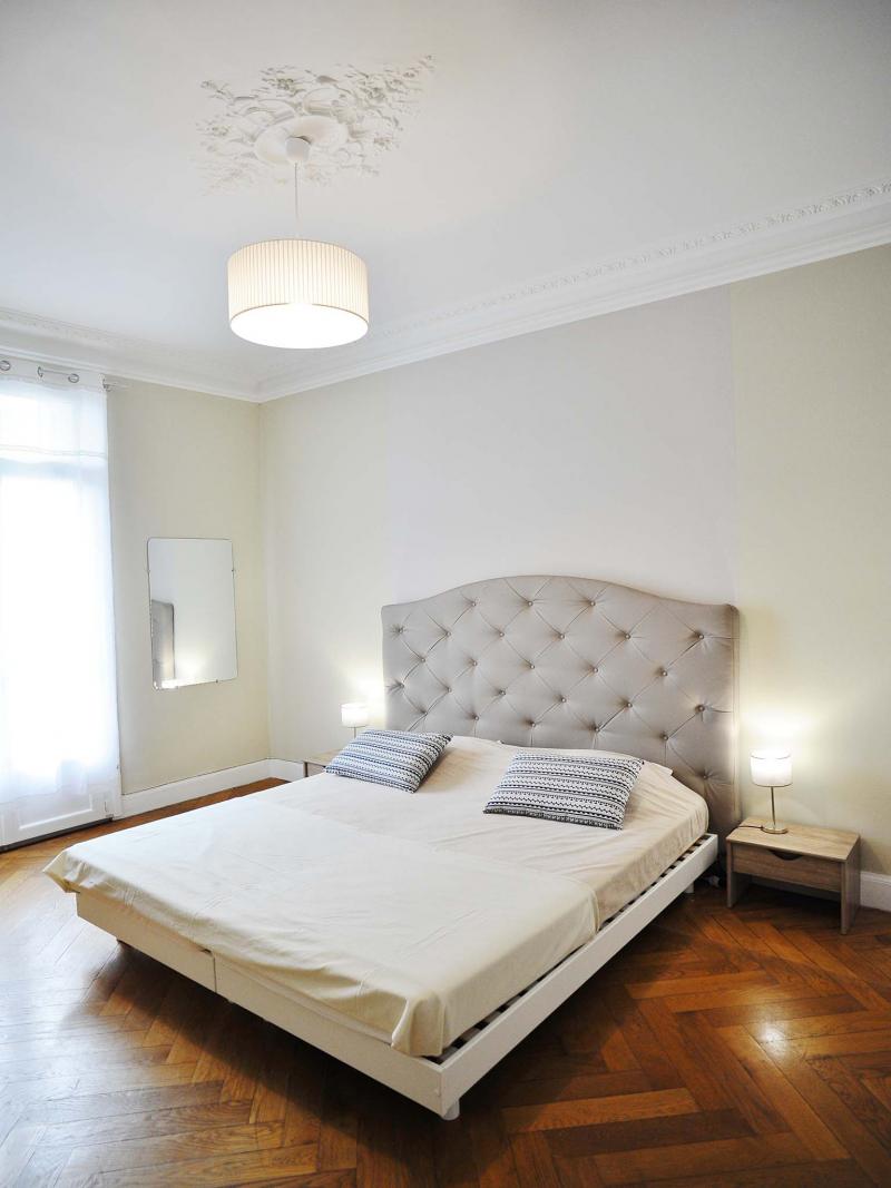 flat 17