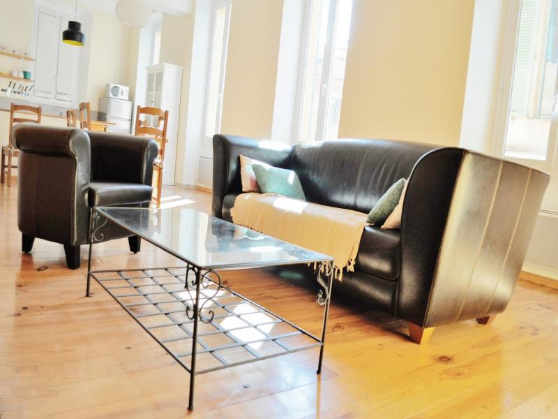 flat 11