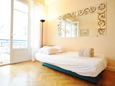 flat 16